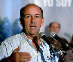 Cuban Vice President Carlos Lage Heads the Cuban Delegation to the 6th Summit of the ALBA.